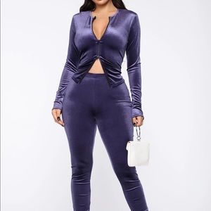 Fashion Nova Velvet Set M